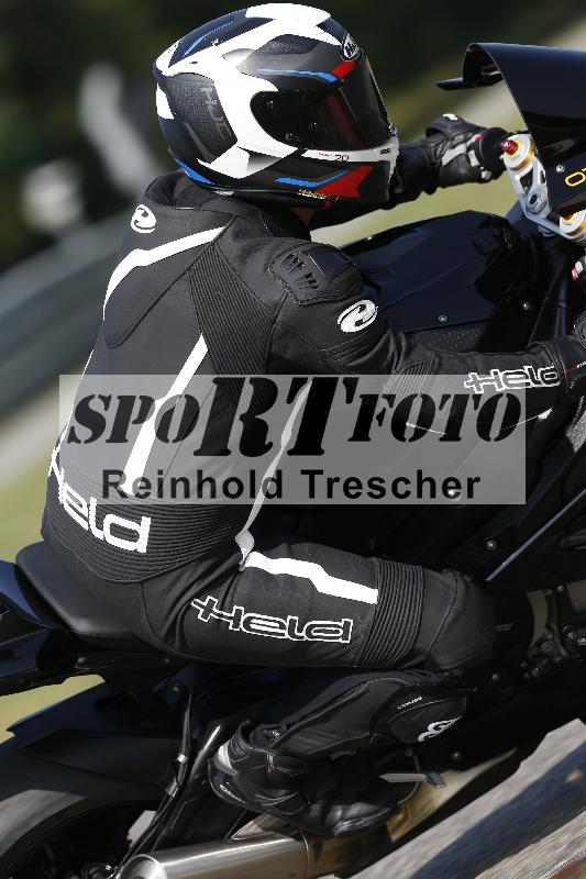 /45 10.08.2025 Plüss Moto Sport ADR/Einsteiger/60